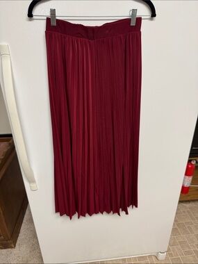 New Mix Pleated Midi Skirt - Burgundy